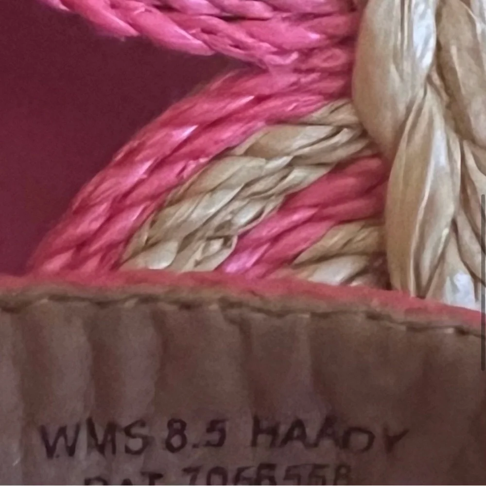 ✅🆕Doca Vita Haddy style 3" high heel
raffia sandal in pink /tan SANDAL - Picture 7 of 8